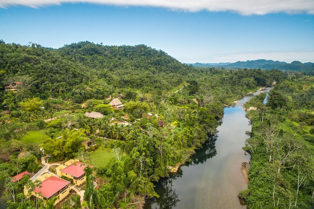 Sleeping Giant Rainforest Lodge Belmopán Exterior foto