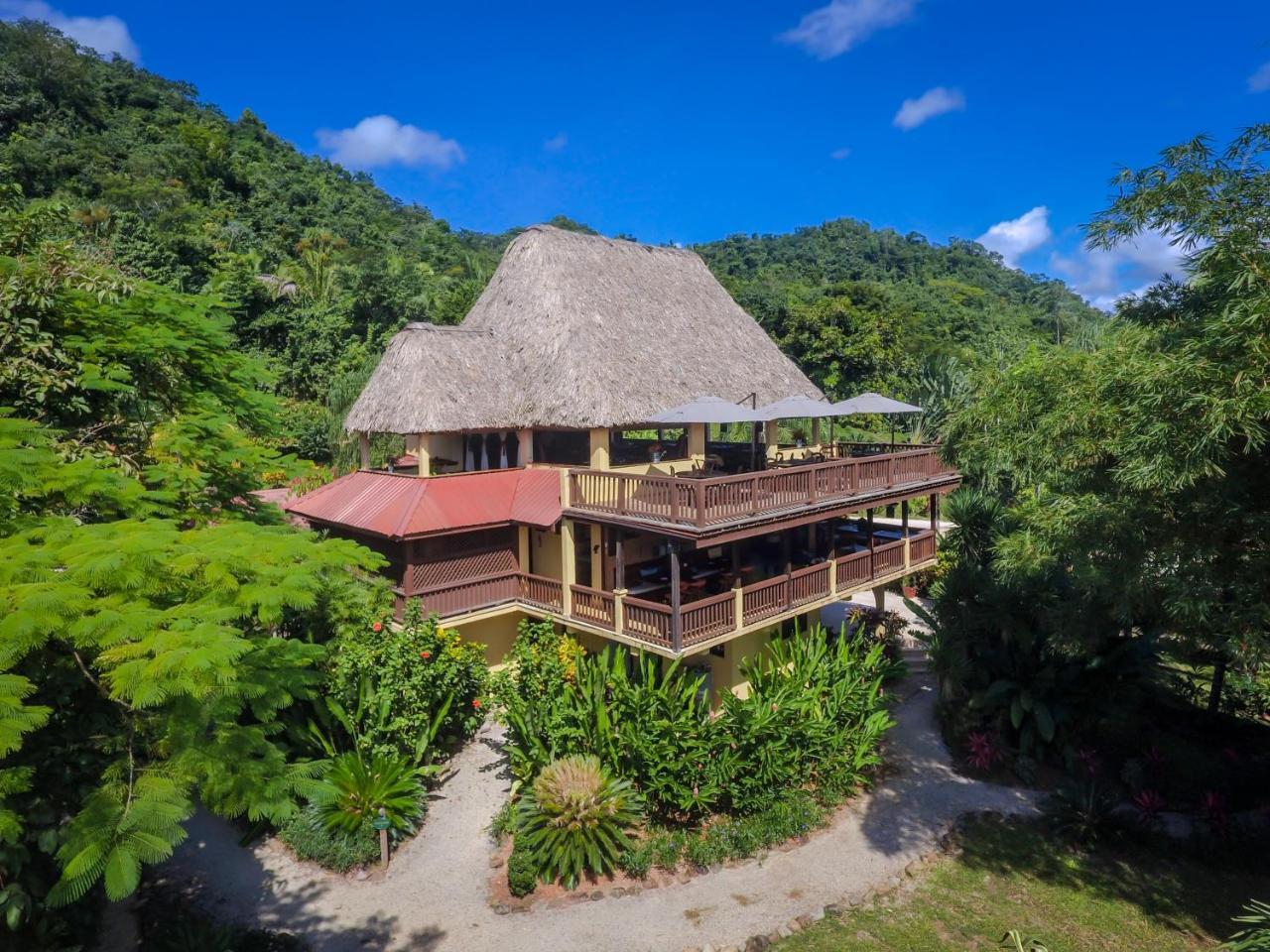 Sleeping Giant Rainforest Lodge Belmopán Exterior foto